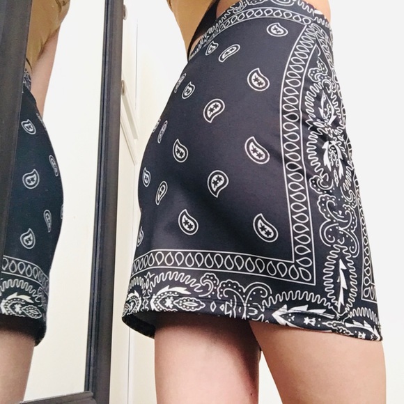 Dolls Kill Paisley Skirt - Picture 3 of 7